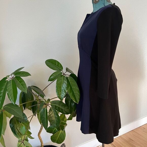 Classic Kate Spade Fit and Flare Colorblock Dress - Size 2 blue black classic‎ - Picture 6 of 8
